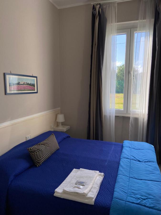 Hotel La Perla Marina di Massa Dış mekan fotoğraf