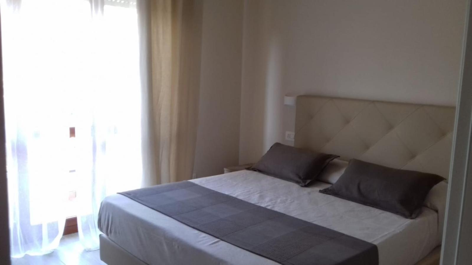 Hotel La Perla Marina di Massa Dış mekan fotoğraf